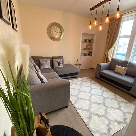 Inverness City Apartments - Innes Bagian luar foto